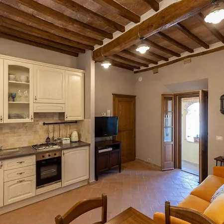 Antica Loggia San Quirico dʼOrcia
