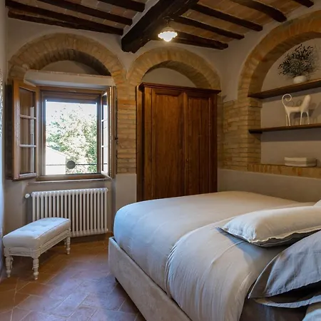 Antica Loggia San Quirico d'Orcia